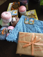 IMG_20230412_095103.jpg (272.4 КБ) 10092 просмотра А этот конвертик с пожеланиями я открывала как тайную шкатулку <br />Магнитик уже в нашей коллекции)) на видном месте