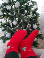 IMG_20250101_135000.jpg (230.6 КБ) 7855 просмотров я в носочках"