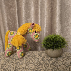 20251105_204125.jpg (367.16 КБ) 2845 просмотров Эта лошадка маленькая - пони... связана без последнего ряда