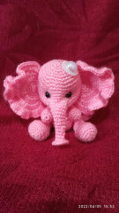 Розовый слоняшка