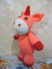 1-я ЕДИНОРОЖКА (Моя разработка) 1.jpg (192.57 КБ) 692 просмотра 1-я Единорожка. Вязала по просьбе знакомой (2019).<br />Моя разработка, т.к., согласно моей задумке, подходящего описания в инете не нашла.