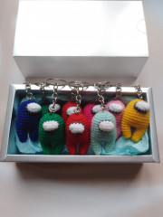 IMG_20201212_135823.jpg (143.46 КБ) 5326 просмотров брелоки Among us