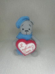 IMG_20220124_192720.jpg (137.55 КБ) 6145 просмотров Мишка связан на заказ. За основу взят бесплатный МК "Мишка в пижамке".