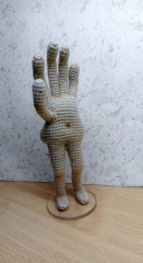 IMG_20220707_154559.jpg (172.76 КБ) 5730 просмотров Рукопоп, высота 17 см, связан из детской новинки, кр 1 кловер