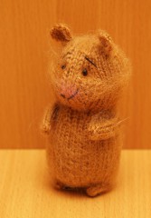 _lTx5oUWbSQ.jpg (211.38 КБ) 14918 просмотров Хомячок. Связан по МК Анны Карелиной