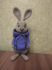 IMG_20220613_230720.jpg (214.05 КБ) 5394 просмотра Эти зайчики и не только зайчики тоже связаны по мк @IRIS_TOYS