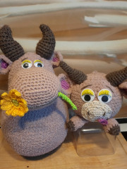 20210109_133824.jpg (207.36 КБ) 10106 просмотров Вязала ребенку в школу для ярмарки